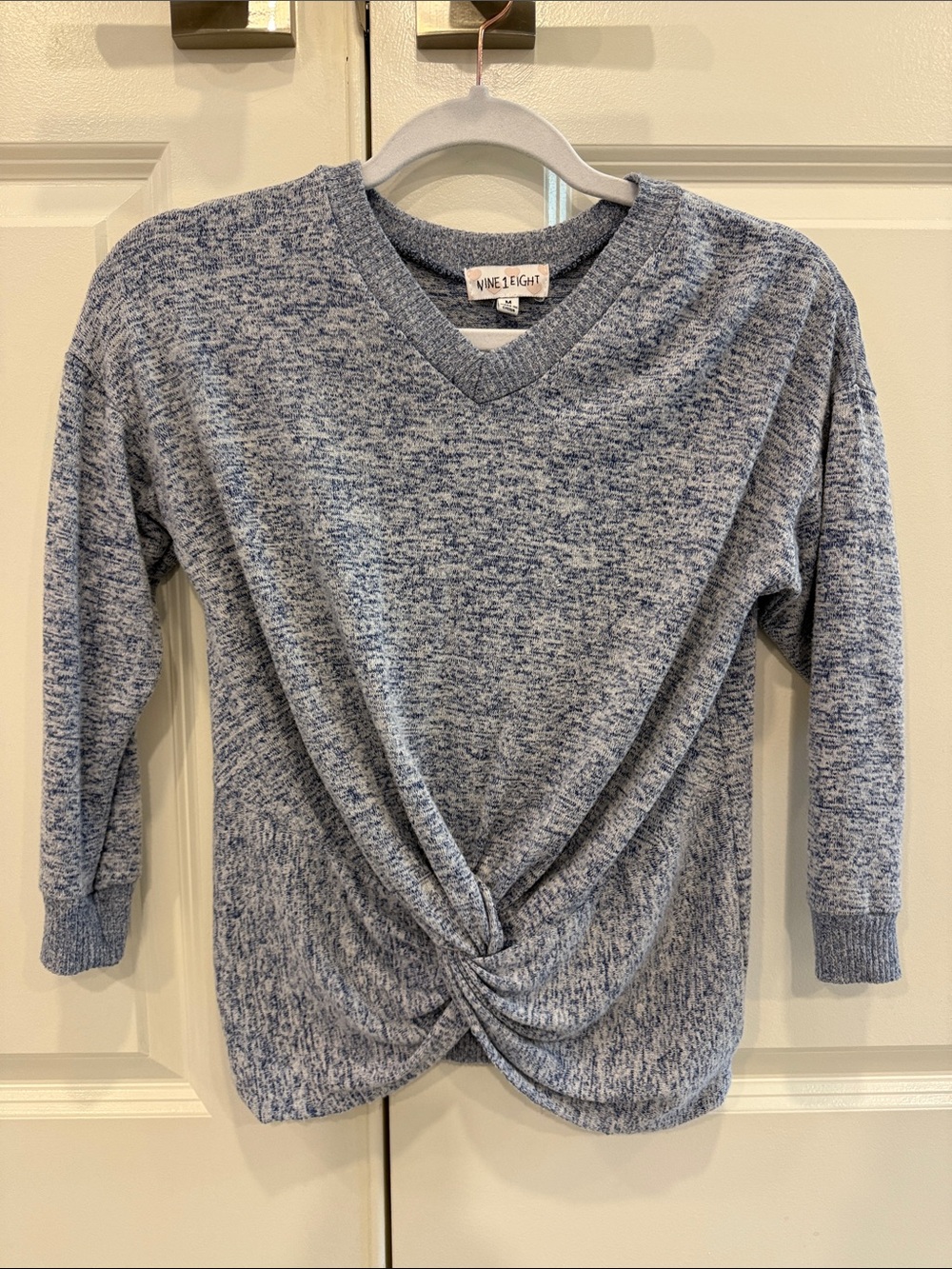 Nine & Eight Blue Heathered V-Neck Twist-Front Sweater